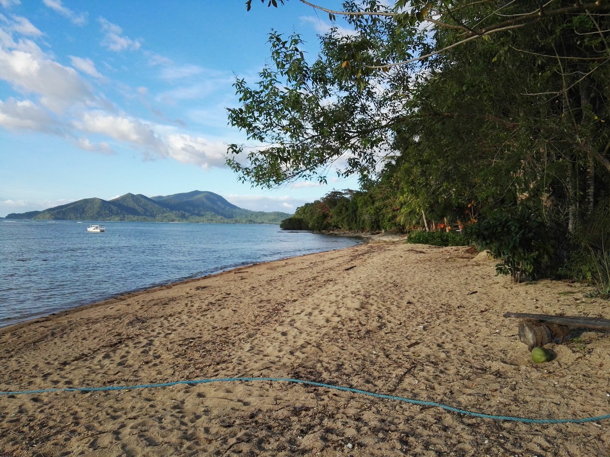 Kahamut-An Beach And Cottages Puerto Princesa Buitenkant foto
